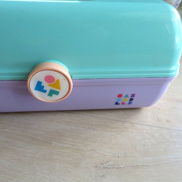 Vintage 90s Lavender/Teal Caboodles Makeup Jewelry Case 2 Tier Handle Mirror USA - Picture 3 of 10
